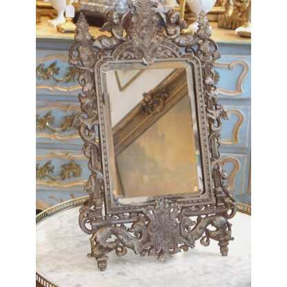 Grand Miroir De Table à Poser En Métal Argenté, Décor Aux Angelots Et Dragons, XIX ème