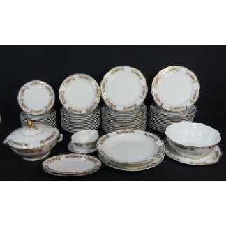 Service De Table 12 Personnes Par Jean Bozier, Porcelaine De Limoges Décoré à La Main