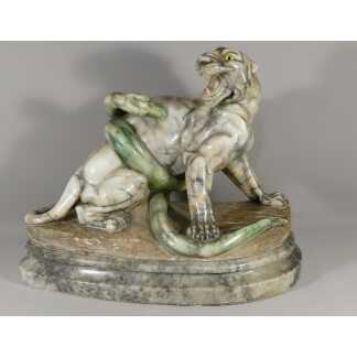 Important Groupe Animalier En Marbre , Panthère Attaquée Par Serpent, fin XIX ème