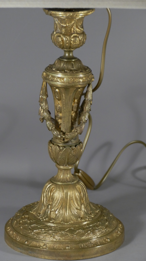 Lampe De Style Louis XVI En Bronze Doré époque XIX ème – Image 2