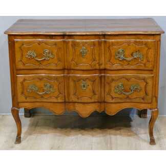 Commode Sauteuse Arbalète En Noyer époque Régence, Début XVIII ème Siècle