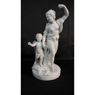 Vénus Et l'Amour, Groupe En Biscuit d'Après Boizot, époque Début XX ème