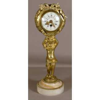 Pendulette En Bronze Doré, Chérubin Soutenant Le Globe, Style Louis XVI, Vers 1900