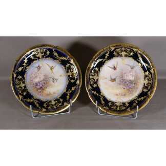 Paire d'assiettes décoratives bleu de four et pâte d'or peintes à la main, Limoges, fin XIX ème