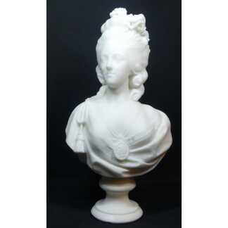 Marie Antoinette, Reine De France, Buste En Albâtre Signé Pugi, époque 1900