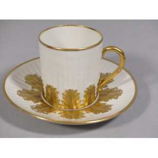 Tasse De Collection De Style Empire Aux Palmettes d'Acanthe Doré Porcelaine De Limoges