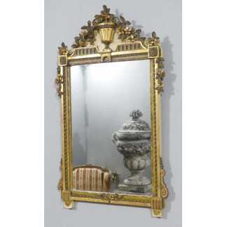 Miroir Louis XVI En Bois Et Stuc Doré Et Laqué, époque XIX ème