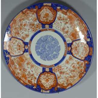 Grand Plat Imari En Porcelaine De Japon, époque Fin XIX ème Siècle