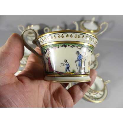 Raynaud Limoges Promenade Au Palais Royal, Très Rare Service à Café Pour 6 Personnes Porcelaine – Image 6