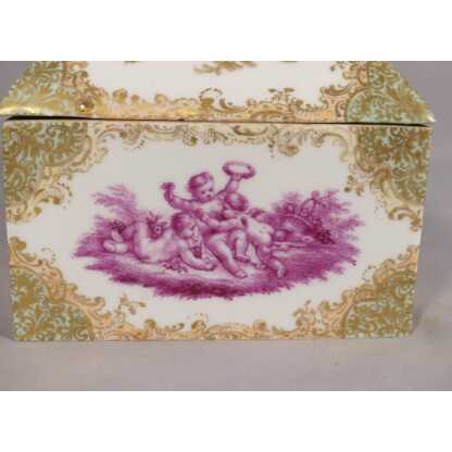 Coffret Aux Putti Magenta d'Après François Boucher En Porcelaine, Meissen? – Image 13