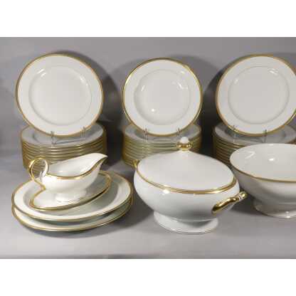 Incrustation d'Or, Partie De Service De Table Pour 12 Personnes En Porcelaine De Limoges – Image 2