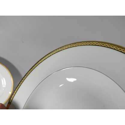 Incrustation d'Or, Partie De Service De Table Pour 12 Personnes En Porcelaine De Limoges – Image 10