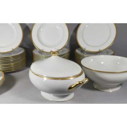 Incrustation d'Or, Partie De Service De Table Pour 12 Personnes En Porcelaine De Limoges – Image 8