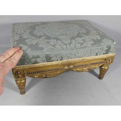 Tabouret De Pied De Style Louis XVI En Bois Sculpté Doré, époque XIX ème – Image 8