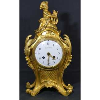 Fernand Gervais, Pendule Louis XV Rocaille En Bronze Doré, époque XIX ème Siècle