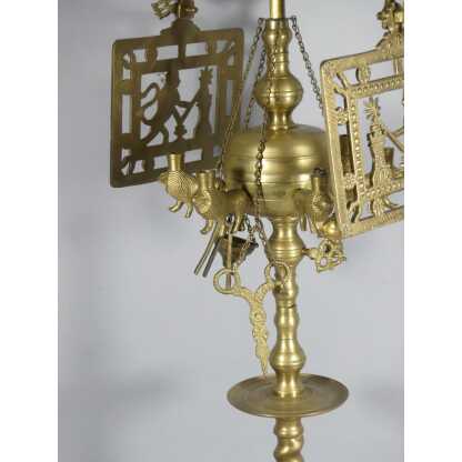 Lampe Florentine En Laiton De Type Judaïque, époque XX ème – Image 3