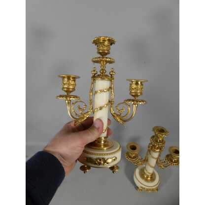Paire De Chandeliers Style Louis XVI En Marbre Blanc Et Bronze Doré, époque Fin XIX ème – Image 3