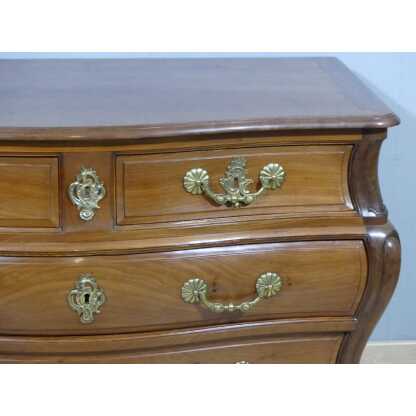 Commode Bordelaise d'époque Louis XV, Acajou Massif XVIII ème Siècle – Image 25