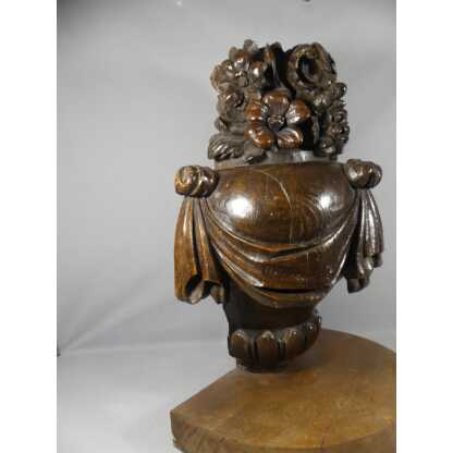 Pinacle En Bois Sculpté Façon Pot à Feu En Draperies Et Fleurs, époque XVIII ème Siècle – Image 14