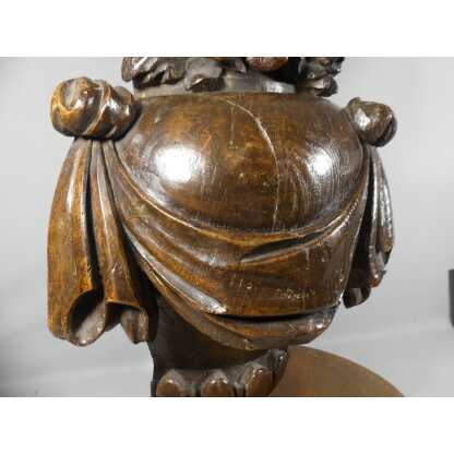 Pinacle En Bois Sculpté Façon Pot à Feu En Draperies Et Fleurs, époque XVIII ème Siècle – Image 11
