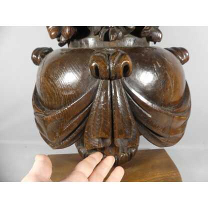 Pinacle En Bois Sculpté Façon Pot à Feu En Draperies Et Fleurs, époque XVIII ème Siècle – Image 3