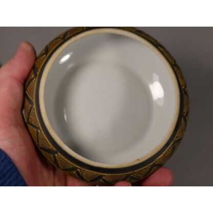 Coffret bonbonnière en porcelaine Satsuma, Japon, début XX ème – Image 3