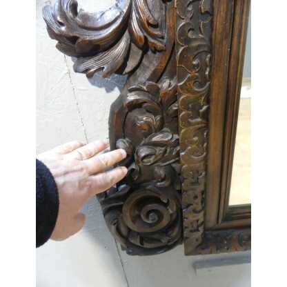 Miroir En Bois De Noyer Sculpté Aux Feuilles d'Acanthe, époque XIX ème – Image 8