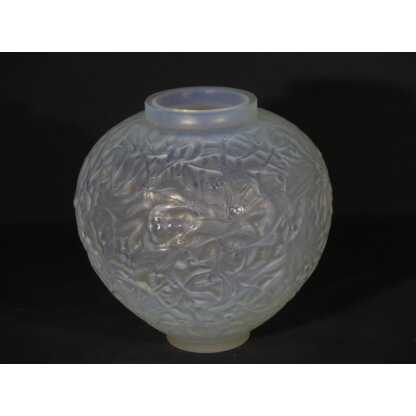 René Lalique, Vase Gui En Verre Opalescent, 1923 – Image 2