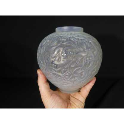 René Lalique, Vase Gui En Verre Opalescent, 1923 – Image 3