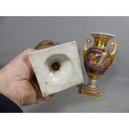 Paire De Vases Zeus, Leda, Aigle Et Cygne, Porcelaine Début XIX ème époque Restauration – Image 12
