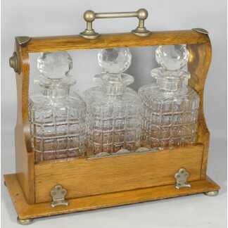 Cave à Whisky à 3 Carafes En Cristal Et Chêne, Angleterre, Début XX ème, Fermeture à Code