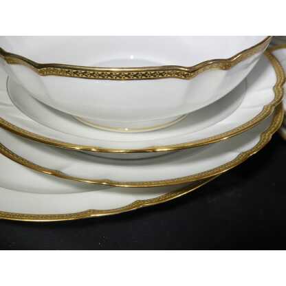 Charles Field Haviland Forme Mozart Doré, Service 12 Personnes Porcelaine De Limoges – Image 7