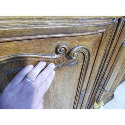 Enfilade de boiserie à ressaut d'époque Louis XV en chêne mouluré et sculpté, XVIII ème – Image 17