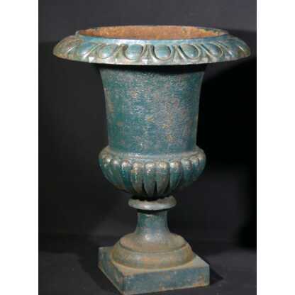 Paire de vases médicis de jardin en fonte, époque XIX ème – Image 2