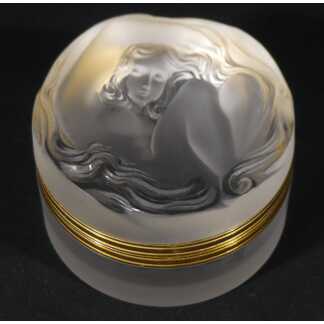 Lalique France, boîte naïade en verre dépoli et laiton, vers 1980