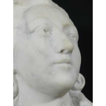 Buste De Jeune Femme En Marbre Signé A Bartel, époque XIX ème – Image 4