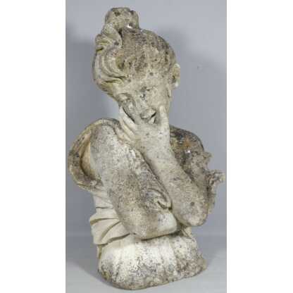 Buste de femme en pierre reconstituée, ornement de jardin époque début XX ème