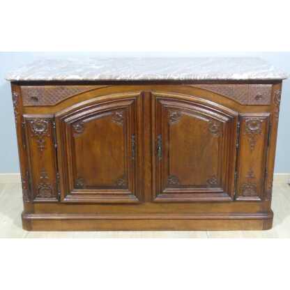 Buffet de chasse Régence en chêne sculpté et marbre, Flandres époque XVIII ème