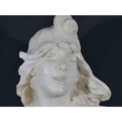 Elégie par Alfred Jean Foretay, sculpture en marbre blanc d'une jeune femme, Art Nouveau – Image 2