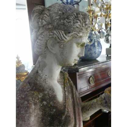 Hébé, grande sculpture de jardin en pierre ciment, déesse, époque début XX ème – Image 10