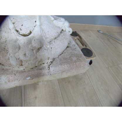 Paire de grands vases de jardin (hauteur 91 cm) en ciment pierre reconstituée Néoclassique – Image 13