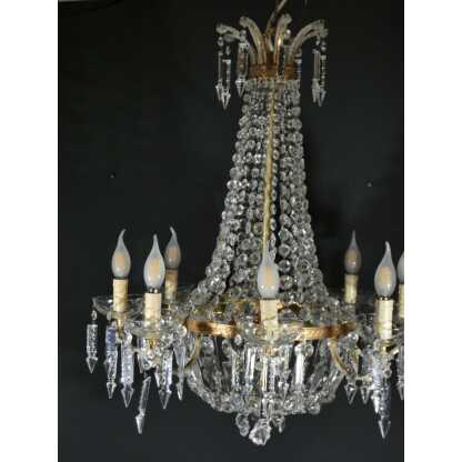 Lustre corbeille montgolfière en laiton, verre et cristal 12 feux, époque milieu XX ème – Image 2