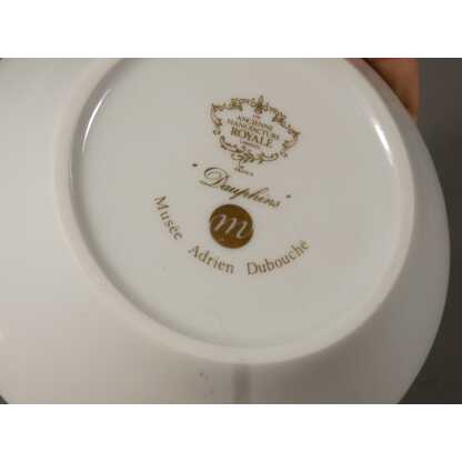 Dauphins, Manufacture Royale Bernardaud tasse historique en porcelaine de Limoges – Image 4