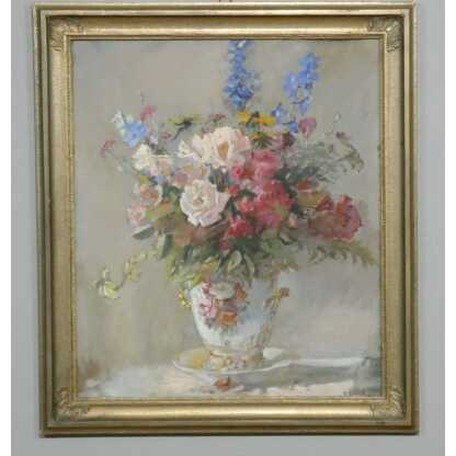 Bouquet de fleurs dans vase en porcelaine, nature morte à la gouache signée H Dame