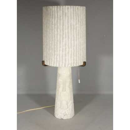 Lampe vintage en albâtre, pied monobloc sculpté et abat jour d'une seule pièce en albâtre – Image 2