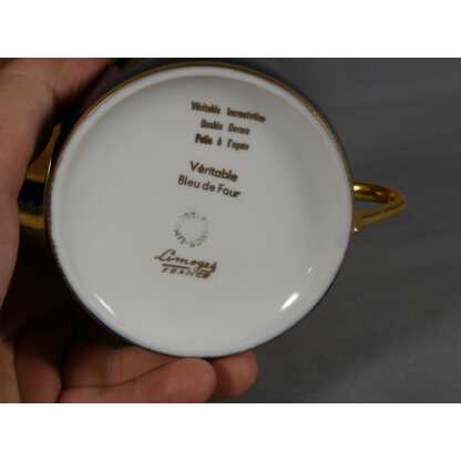 Tasse de collection, déjeuner en porcelaine incrustation d'or et bleu de four Limoges vers 1960 – Image 8