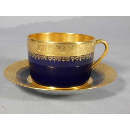 Tasse de collection, déjeuner en porcelaine incrustation d'or et bleu de four Limoges vers 1960 – Image 3