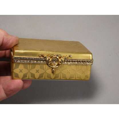 Incrustation d'or, boîte coffret à bijoux en porcelaine de Limoges vers 1980 – Image 9