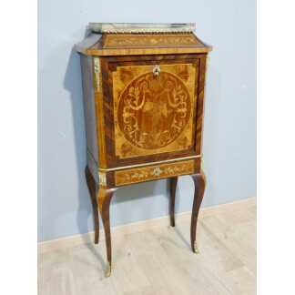 Secrétaire de dame en cabinet, bonheur du jour, palissandre, marqueterie de bois de rose, XIX è