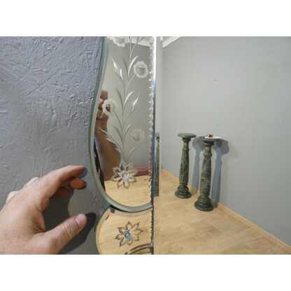 Miroir vénitien en verre gravé de fleurs, époque 1950 – Image 14